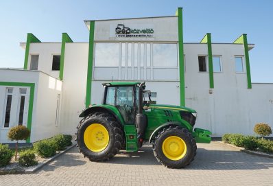JOHN DEERE 6155M traktor