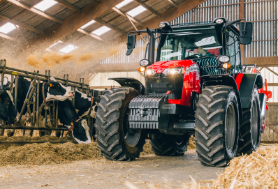 Massey Ferguson  5711M Essential traktor