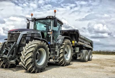 Massey Ferguson 8S.265 Dyna-7 Exclusive Traktor Massey Ferguson 8S.265 Dyna-7 Exclusive Traktor