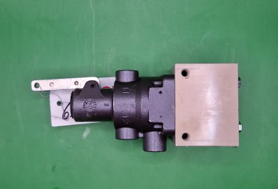 84112730 — ТОРМОЗНОЙ КЛАПАН АМ.