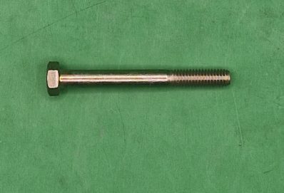 19M7529 – JOHN DEERE BOLT OE.