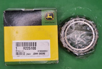 R225100 – ПІДШИПНИК JOHN DEERE OE.