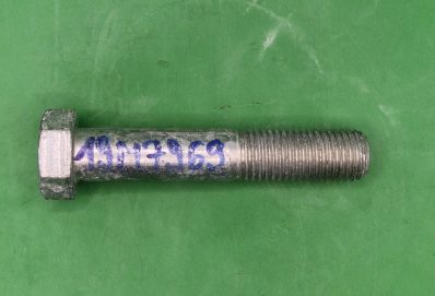 19M7969 – JOHN DEERE BOLT OE.