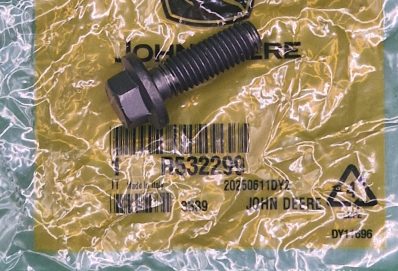 R532299 – JOHN DEERE VIS OE.