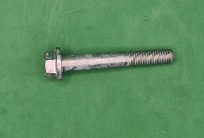 19M7809 – JOHN DEERE ȘURUB OE.