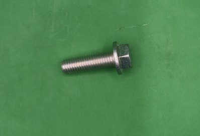 19M7791 – JOHN DEERE CSAVAR OE.
