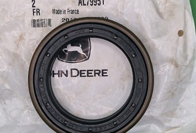 AL79951 – JOHN DEERE SIMERING OE.
