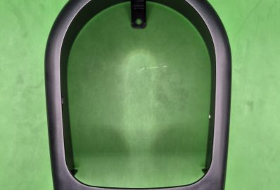 PF12169 – JOHN DEERE-ABDECKUNG (Originalteil) PF12169 – JOHN DEERE-ABDECKUNG (Originalteil)