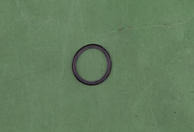 51M7074 – JOHN DEERE SEAL (OE)