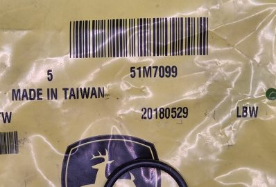 51M7099 – JOHN DEERE SEAL (OE)
