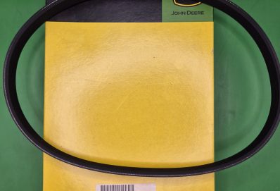 L169990 – JOHN DEERE LANGRIEMEN OE. L169990 – JOHN DEERE LANGRIEMEN OE.